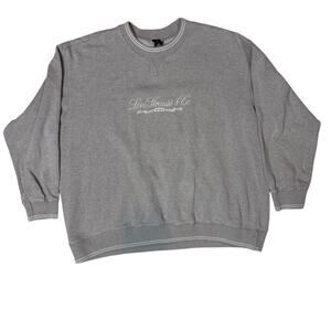 Levis grey crewneck sweatshirt size